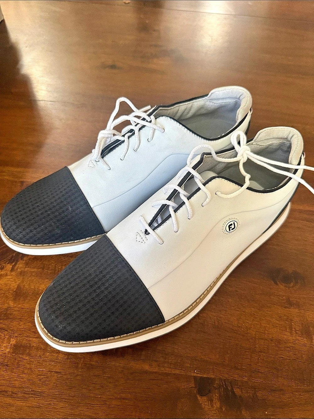 FootJoy Women's Traditions Cap Toe Golf Shoes White & Black